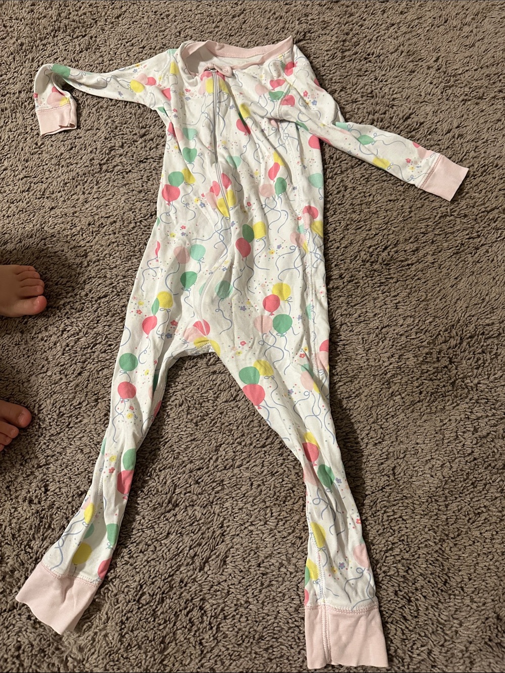 TBBC Kids Balloon Print One-Piece Pajamas - Pink Trim